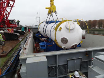 345 tons turbine to Chinon 